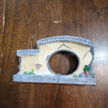 Load image into Gallery viewer, Moon Gate Resin Decoration-Aquarium Decor-Glass Grown Aquatics-Glass Grown Aquatics-Aquarium live fish plants, decor